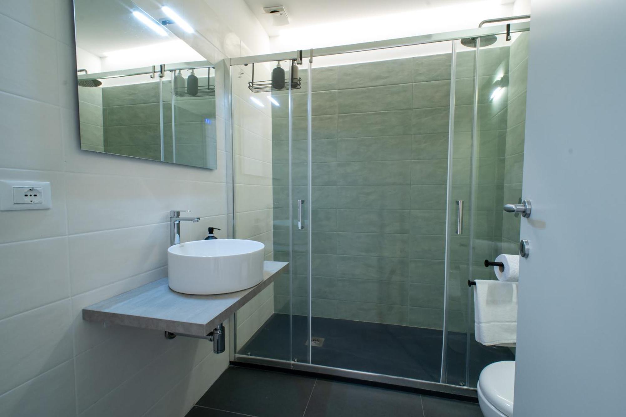 Affittacamere Mani - Camere Con Bagno Privato Gela Exterior foto